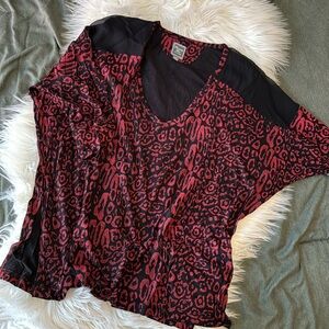 N o r d s t r o m • Red leopard print blouse